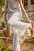 Peplum-Furz-Vorhang