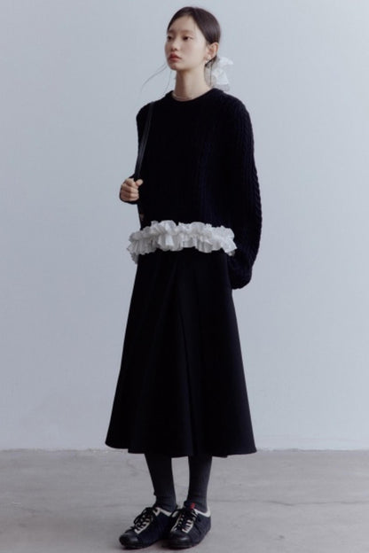 Elegant Black Wool Pleated Skirt