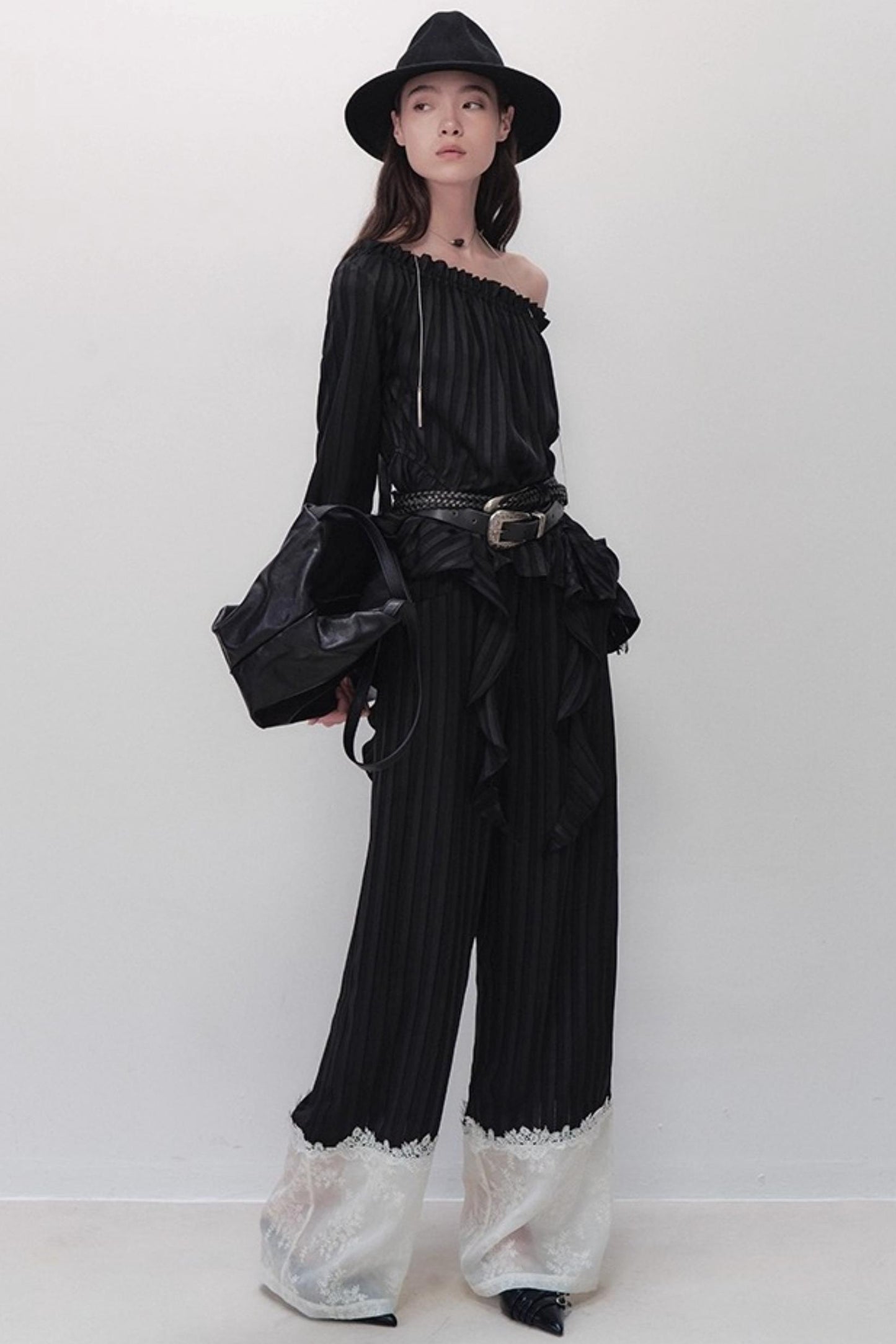 French Design One-Shoulder Ruffle Shirt