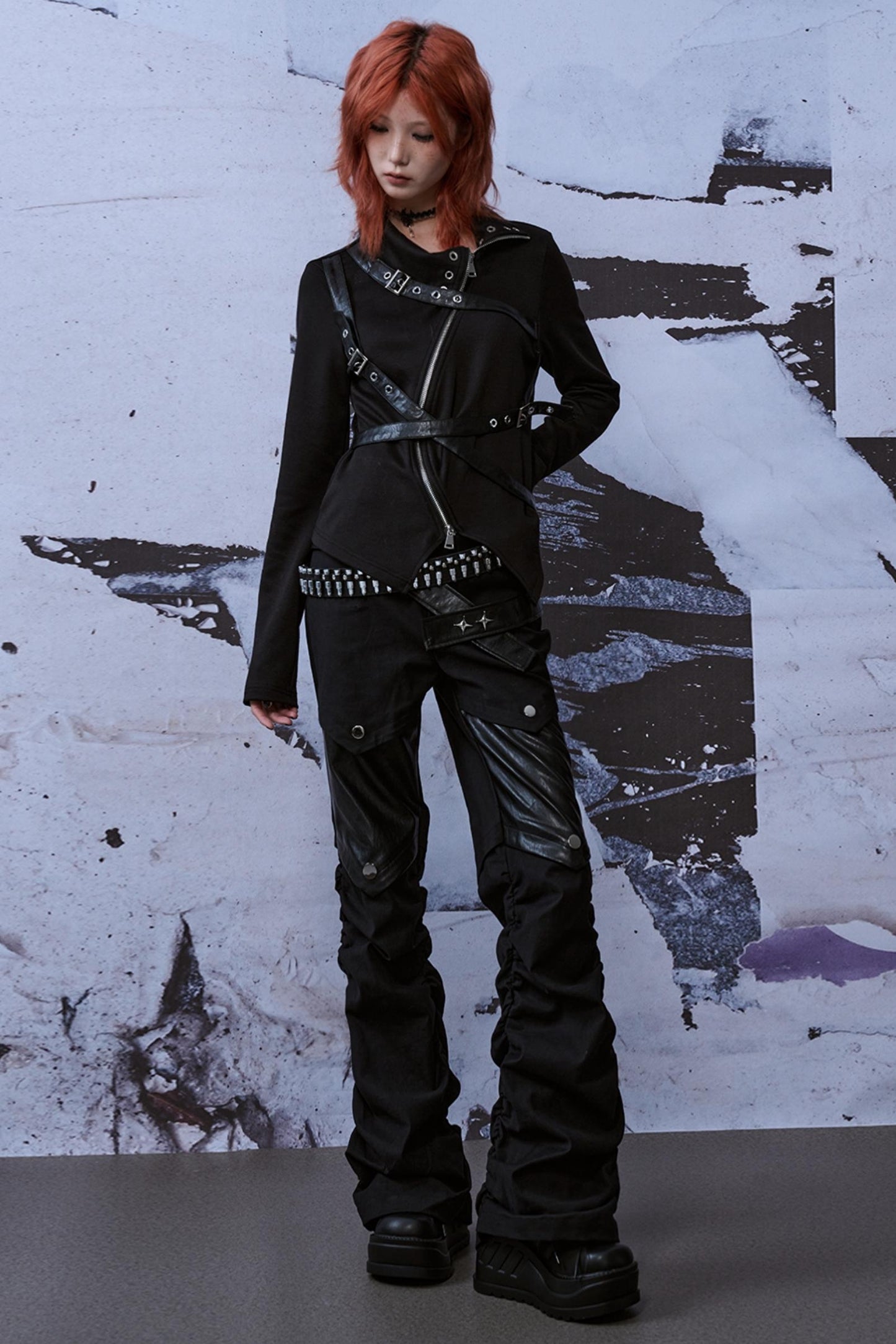 Metallic Turtleneck Knit Top