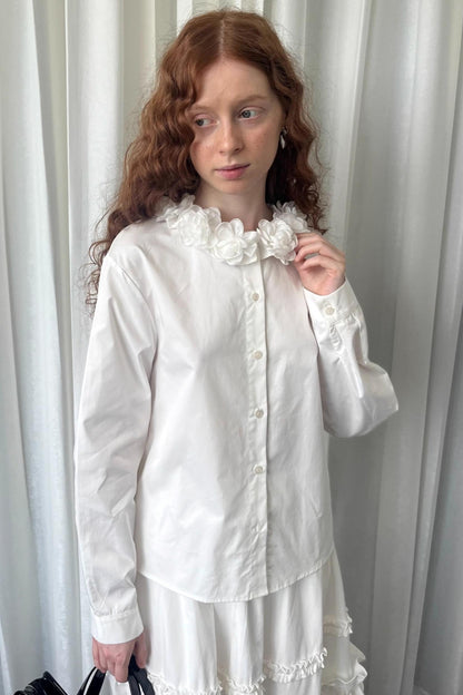 Three-Dimensional White Long Sleeve Shirt
