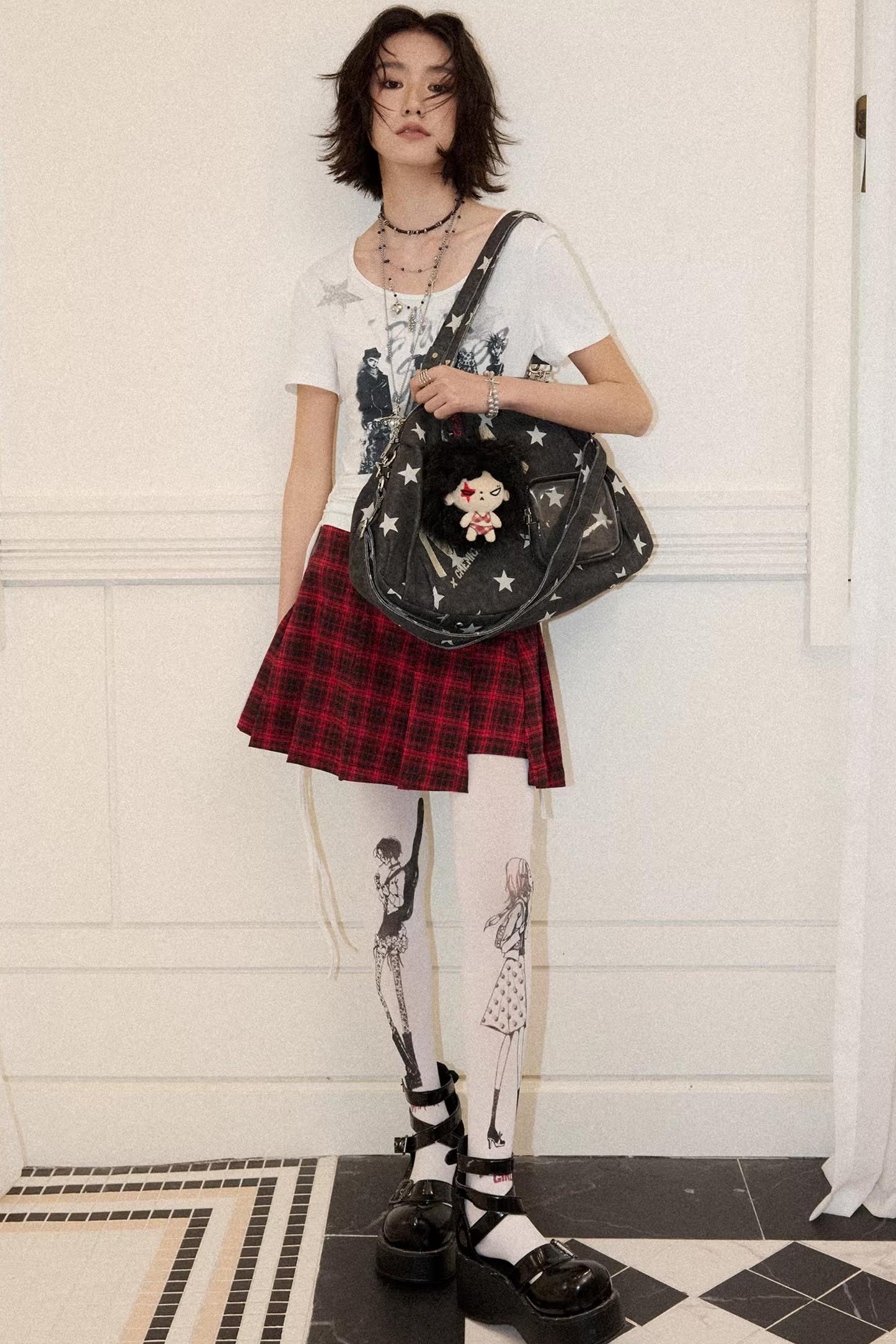 Asymmetric Star Explosion Pendant