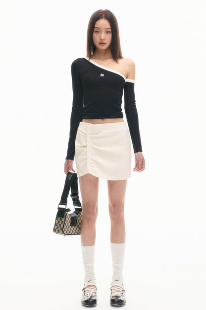 Slender Asymmetry Knit Top