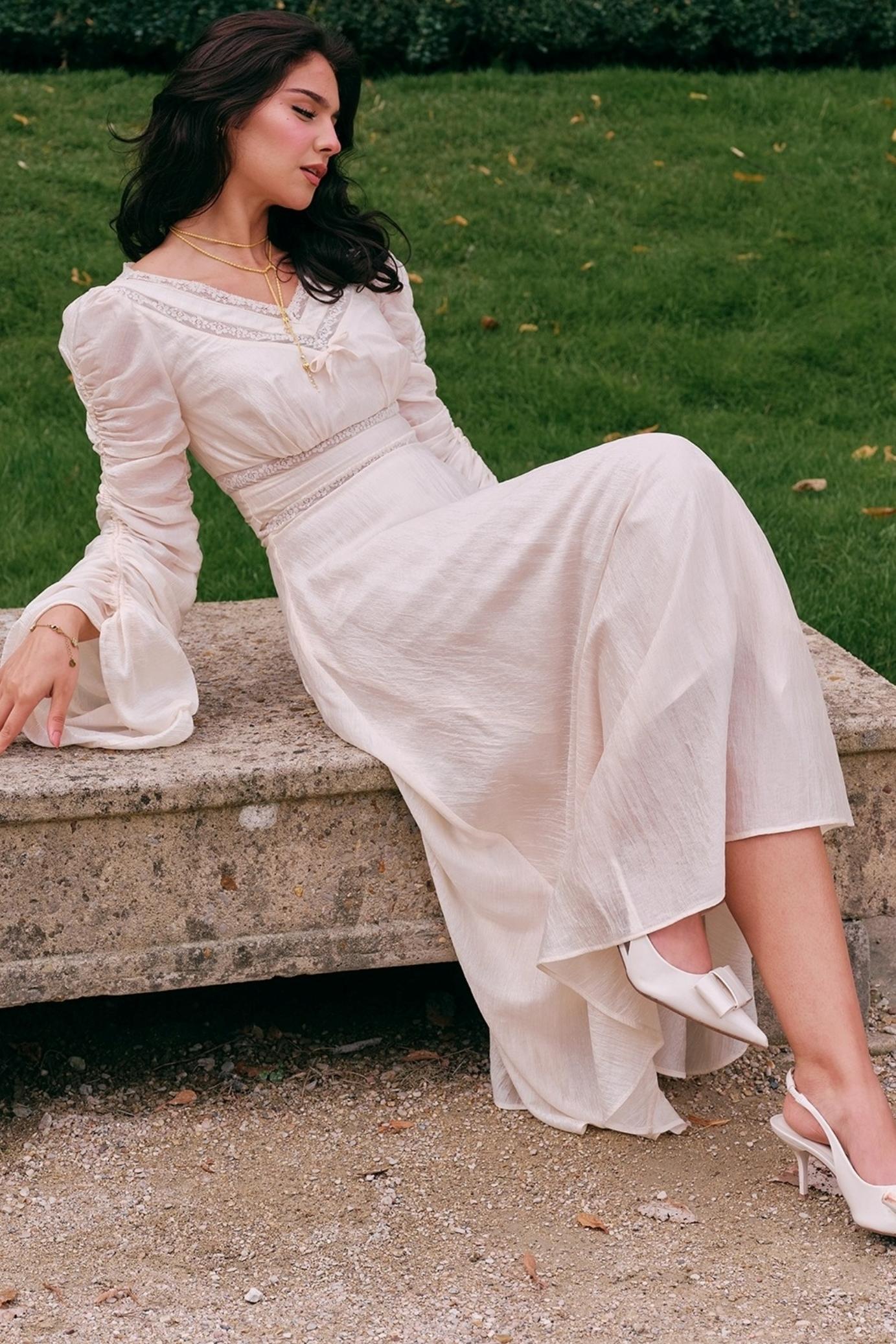 French court style V-Neck Satin Dress