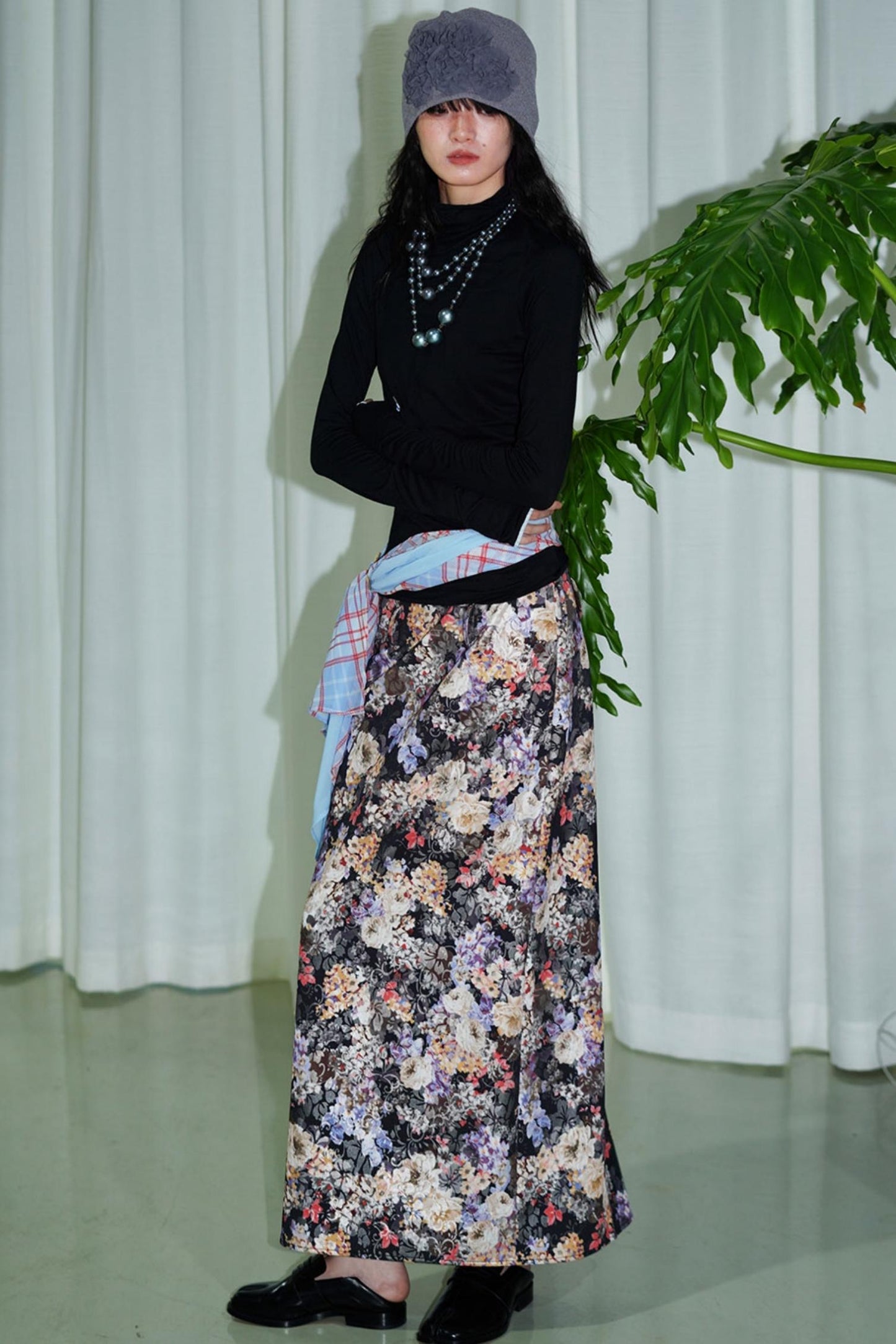 Gold Floral Pleated Skirt