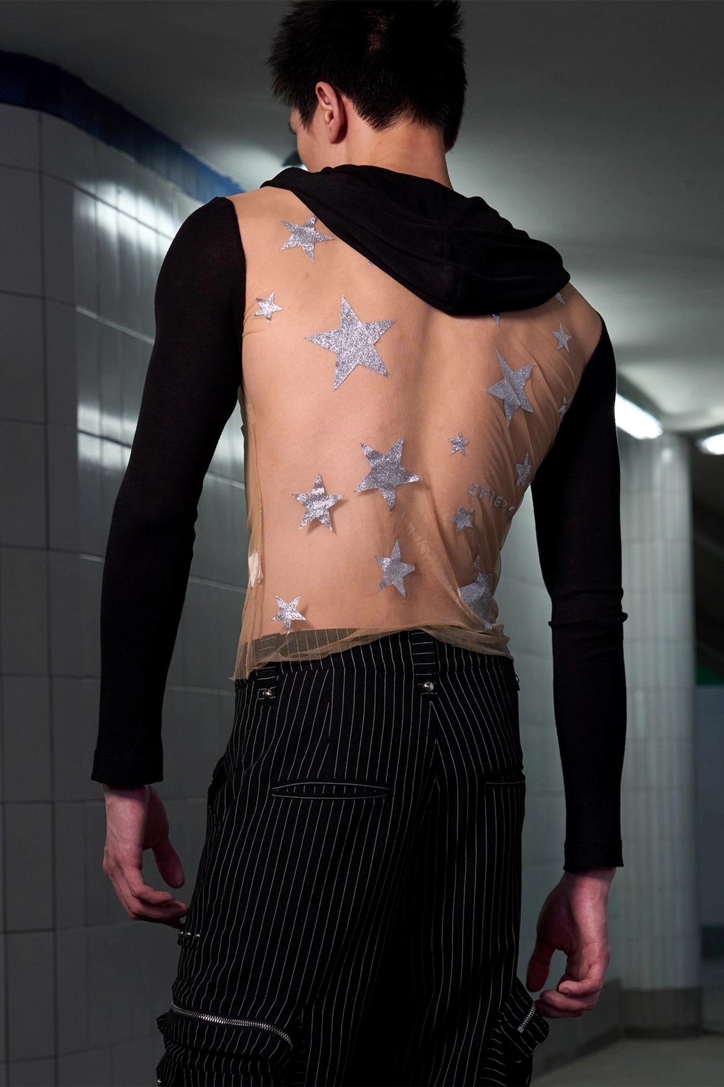 Pentagram Glitter Print Long-Sleeved Top