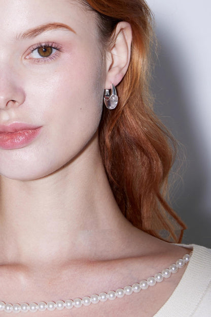 Moonlight White Earrings