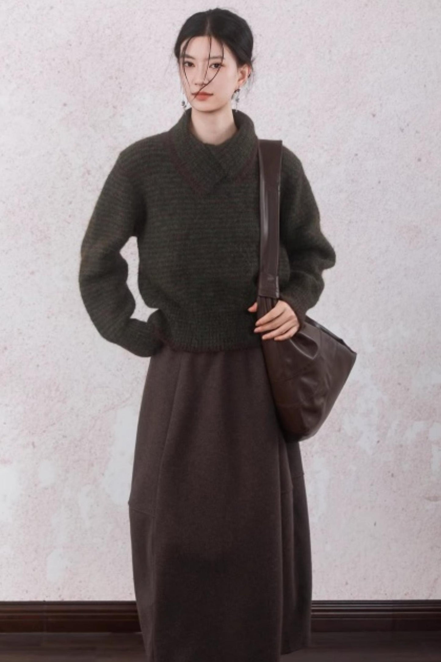 Ingko Vintage Lapel Sweater