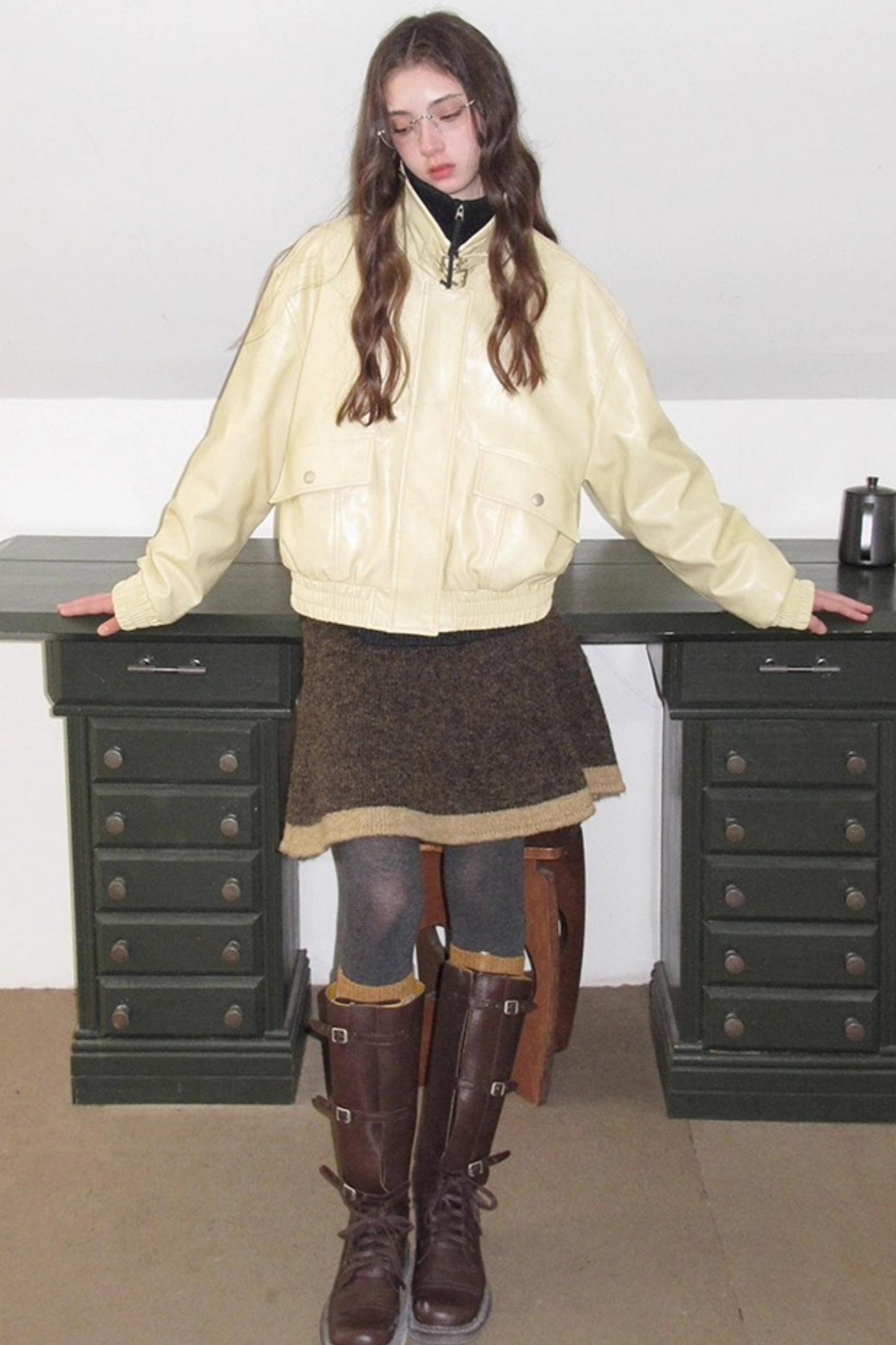 Fireplace Night Wool Sweater Set-Up