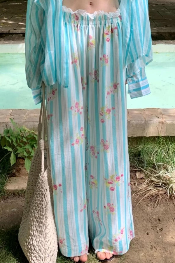 Sweet Blue Floral Plunge Sling Set-Up