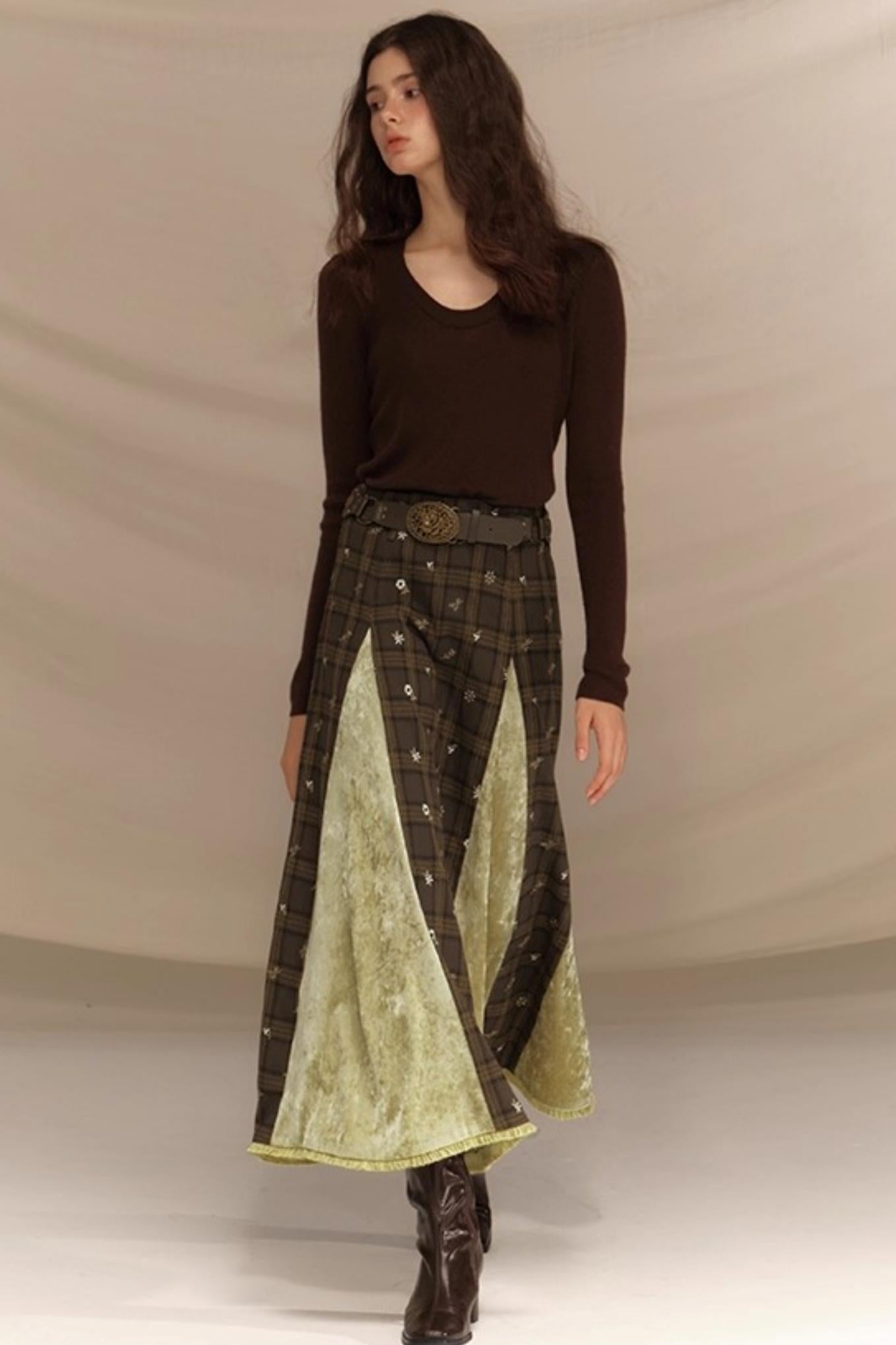 Embroidery Irregular Splicing Velvet Skirt