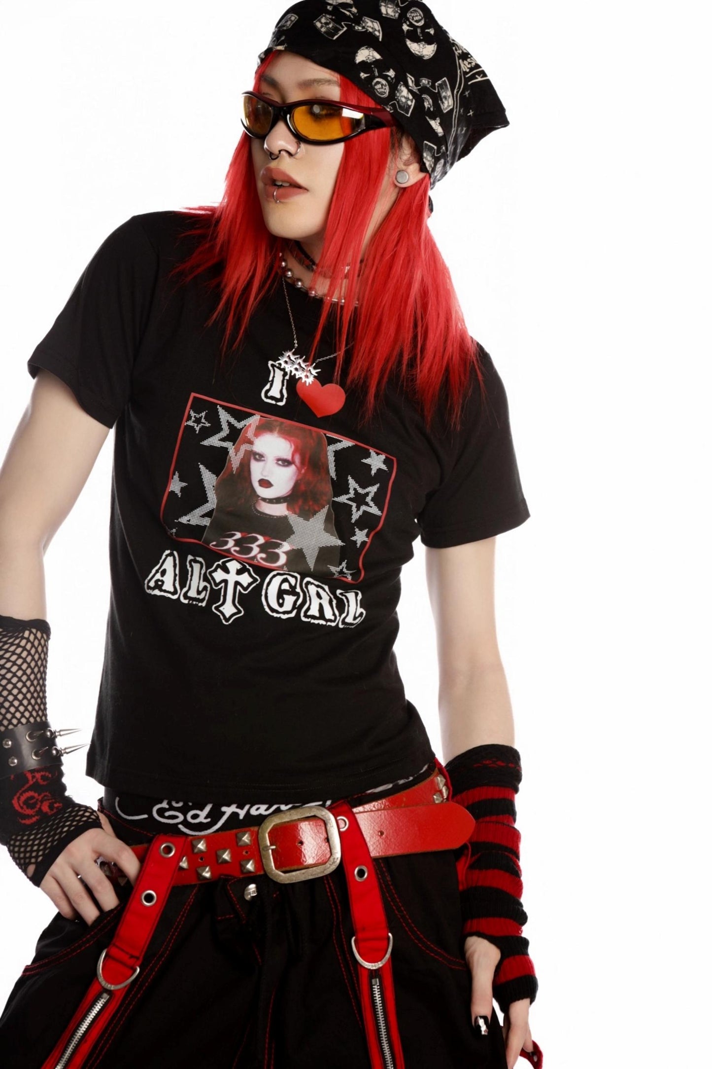 Versatile Gothic Slim Shoulder T-Shirt