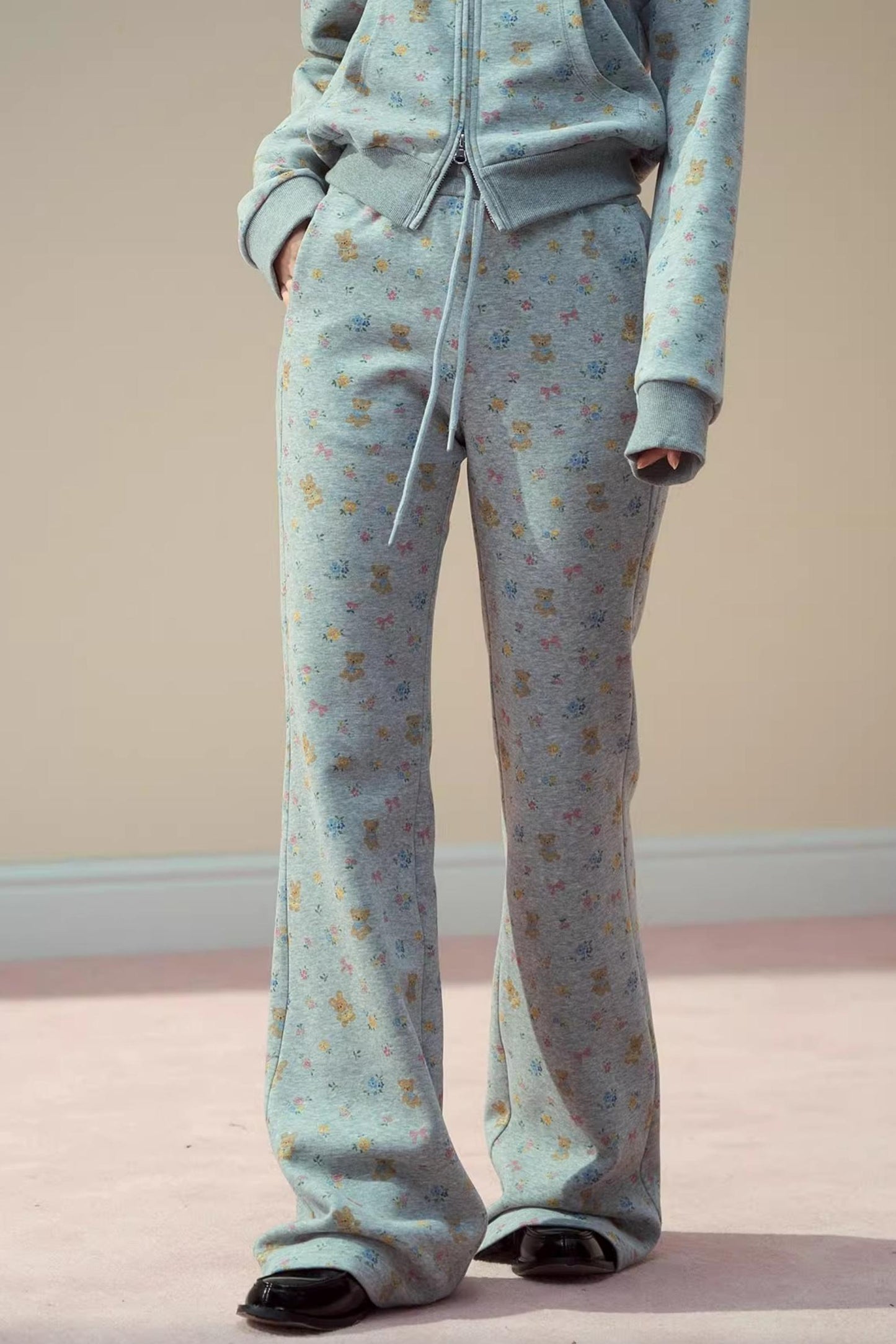 One-Shoulder Sweatshirt Set-Up