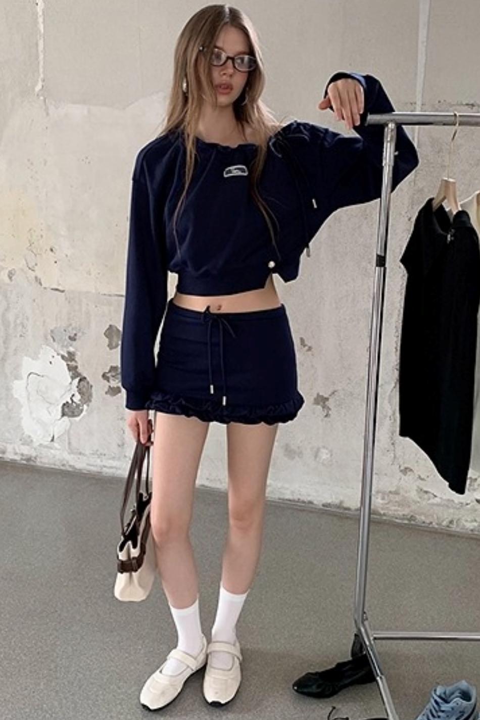 Cropped Sweatshirt Ruffle Set-Up