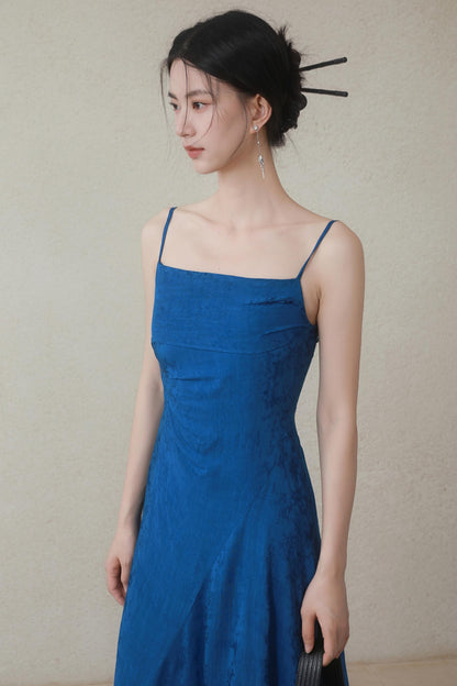 Summer Elegance Halter Dress