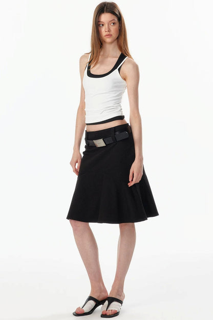 Wide-Waisted Fishtail Skirt