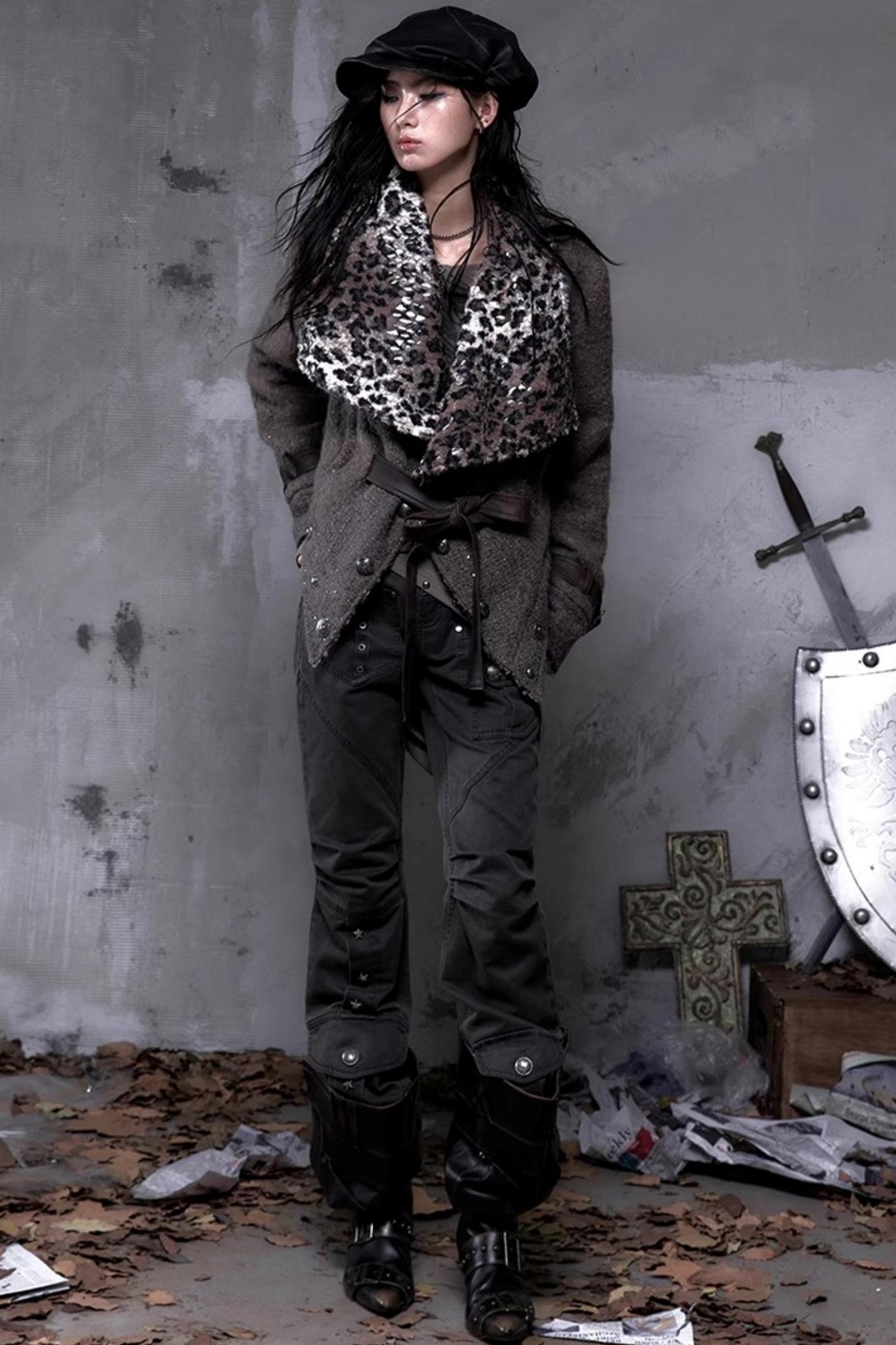 Slimming Leather Pants