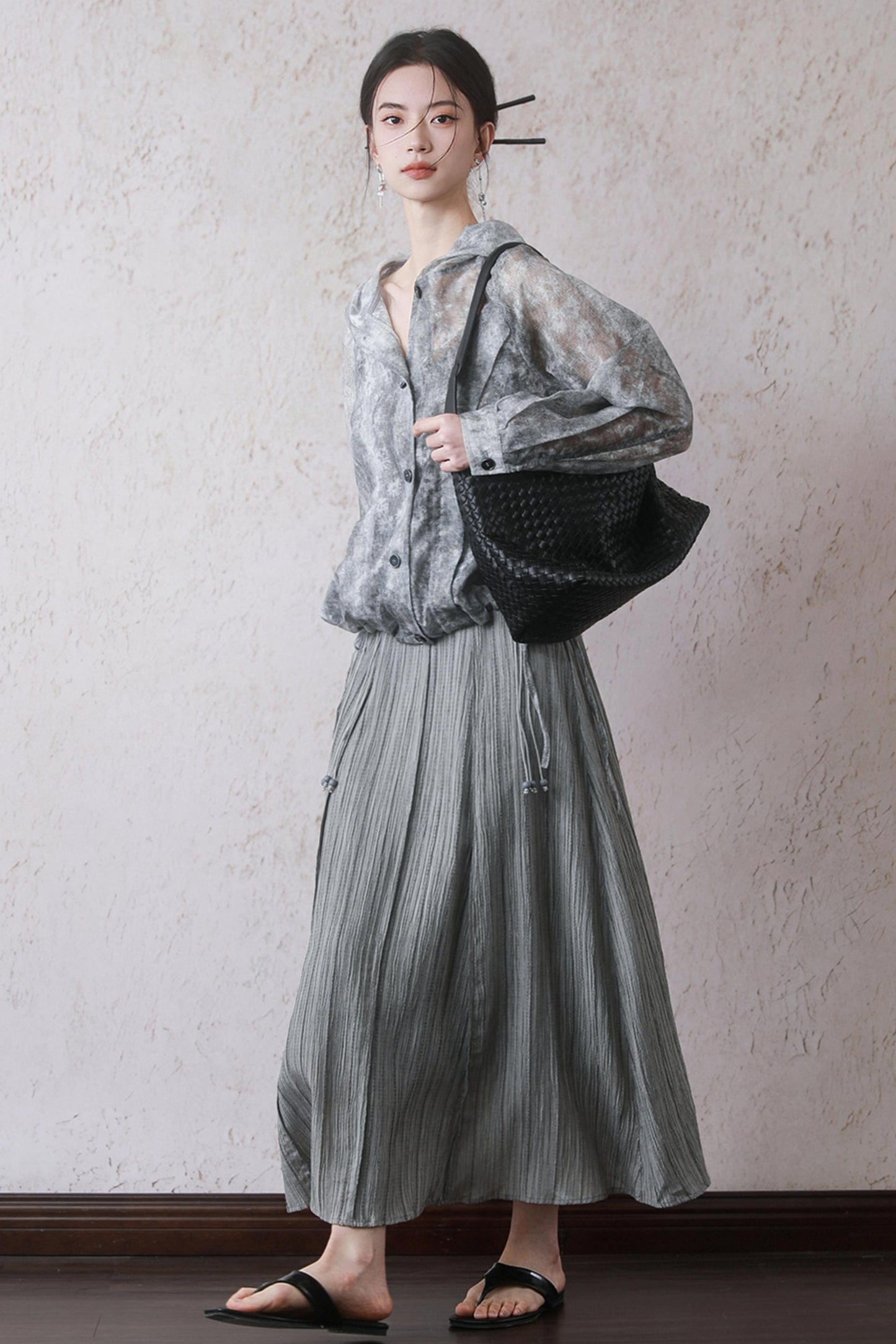 Gray Halter Pleated Dress Set-Up