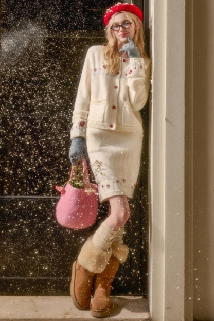 Snow Berry Wool Sweater Skirt Set-Up