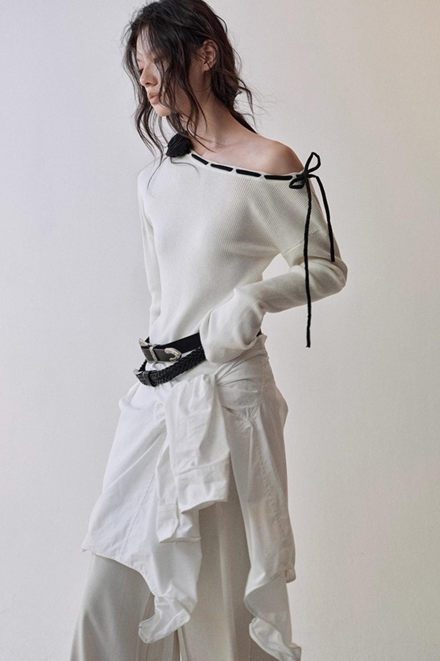 Rose Cross-Collar Knitwear