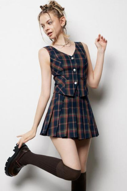 Slim Fit V-Neck Vest