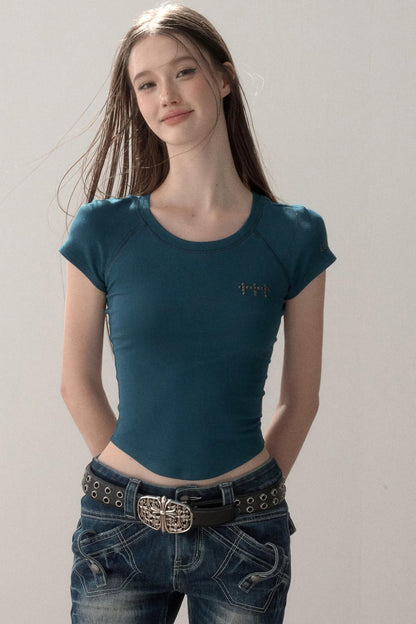 Versatile Slim Raglan T-Shirt