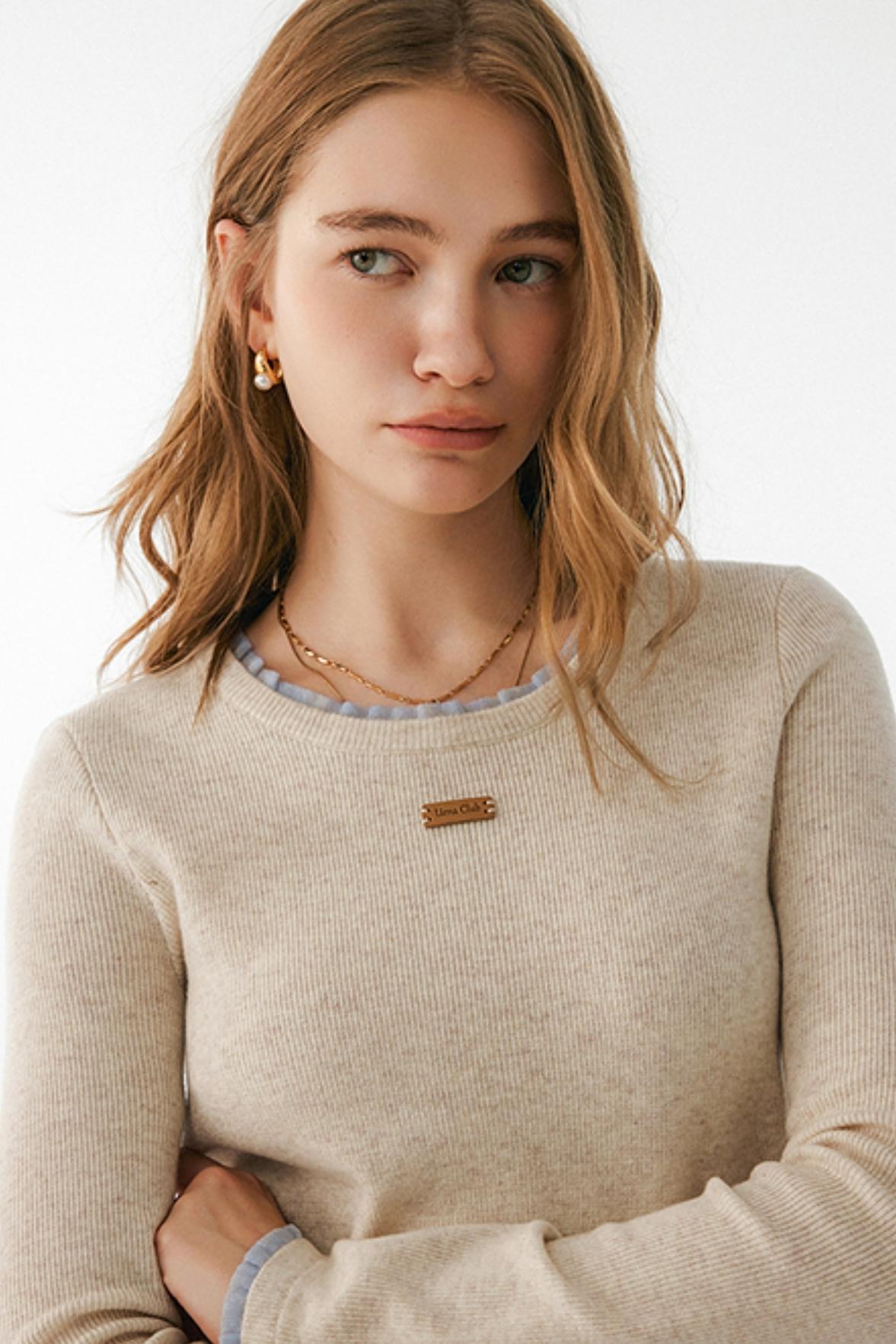 Uena Wool Blend Logo Top