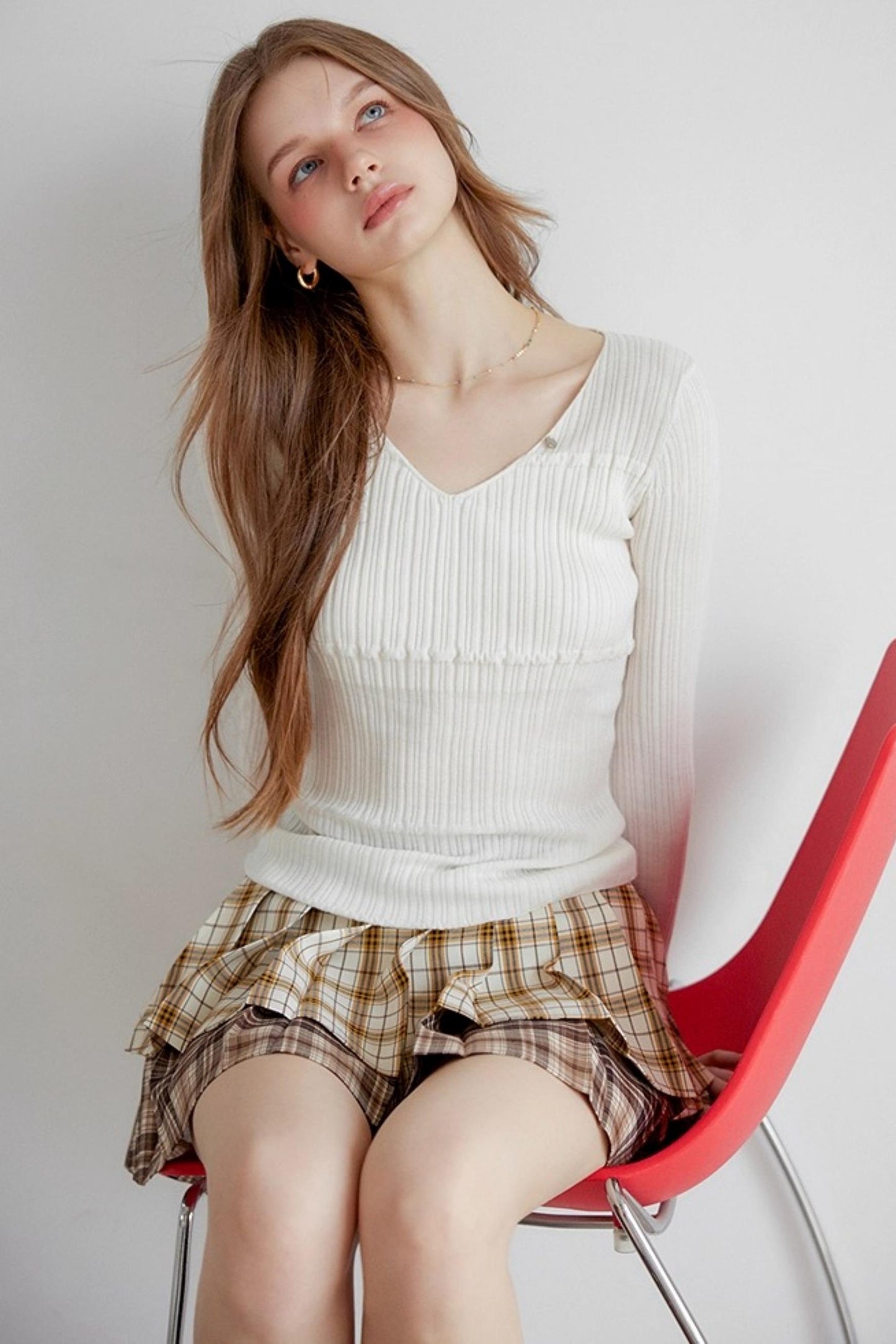 Textured V-neck Wool Knit Slim Top