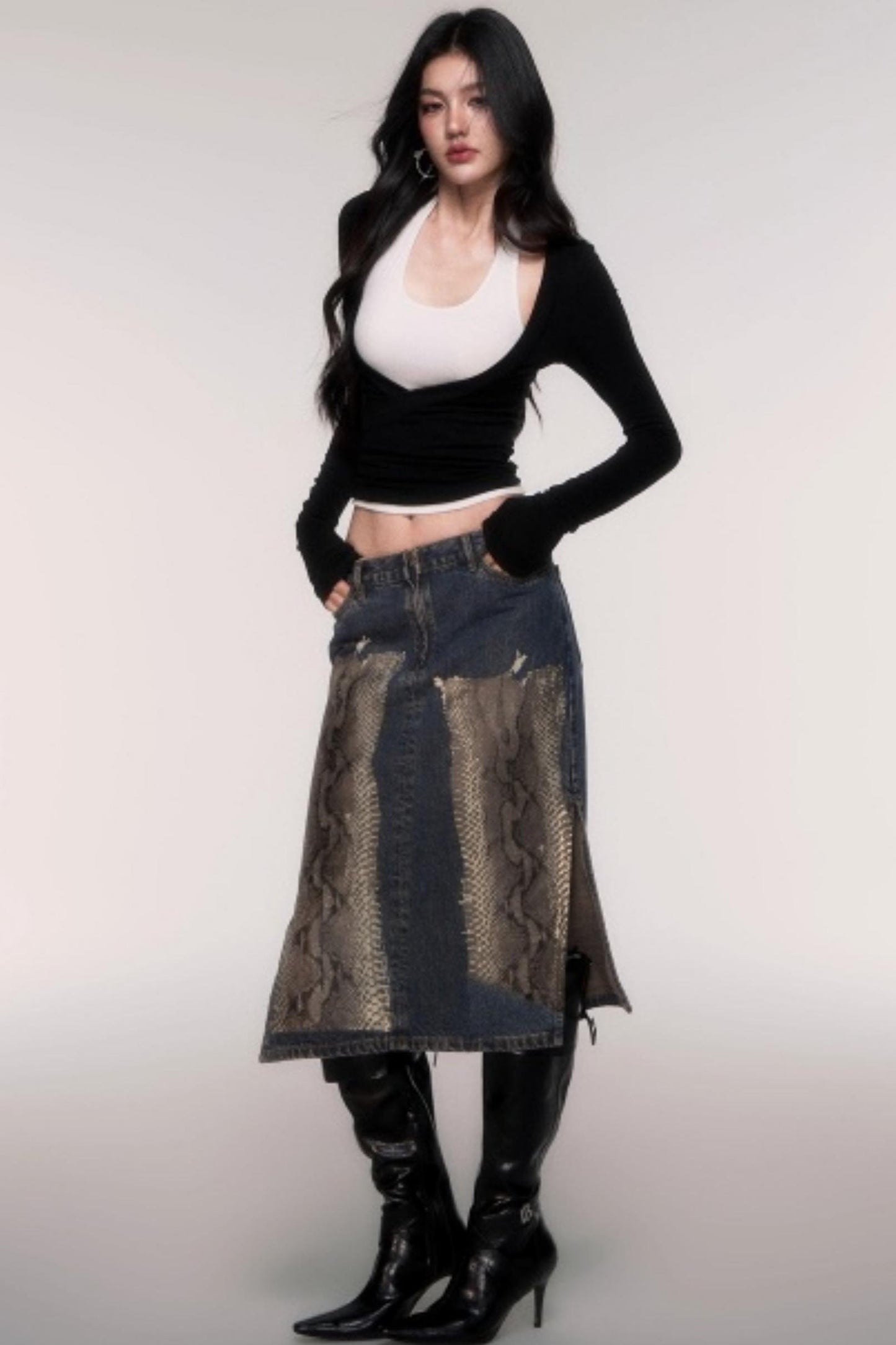 Two-Piece Halterneck Long Sleeve Top