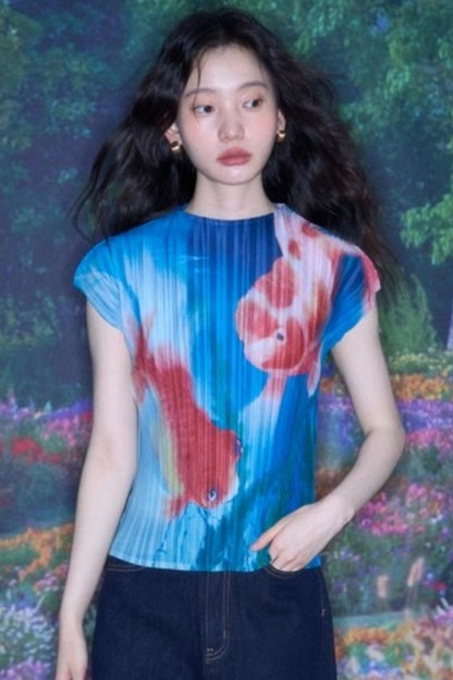 Goldfish Retro Pleated Top