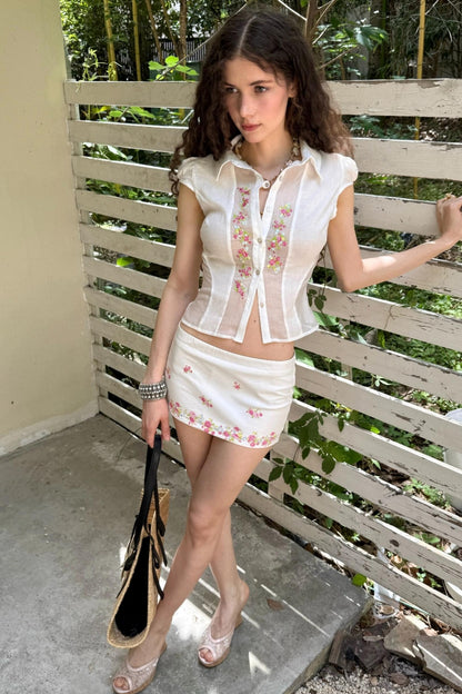 Elegant Floral Shirt And Skirt Set-Up