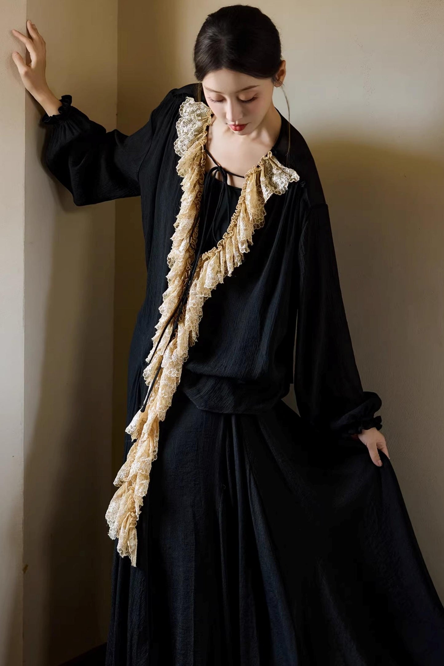 Plant-Dyed Lace Sleeve Shirt Set-Up