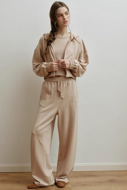 Fashionable Light Jacket Set-Up