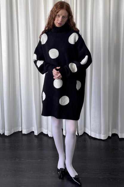 Lazy Pile Collar Sweater