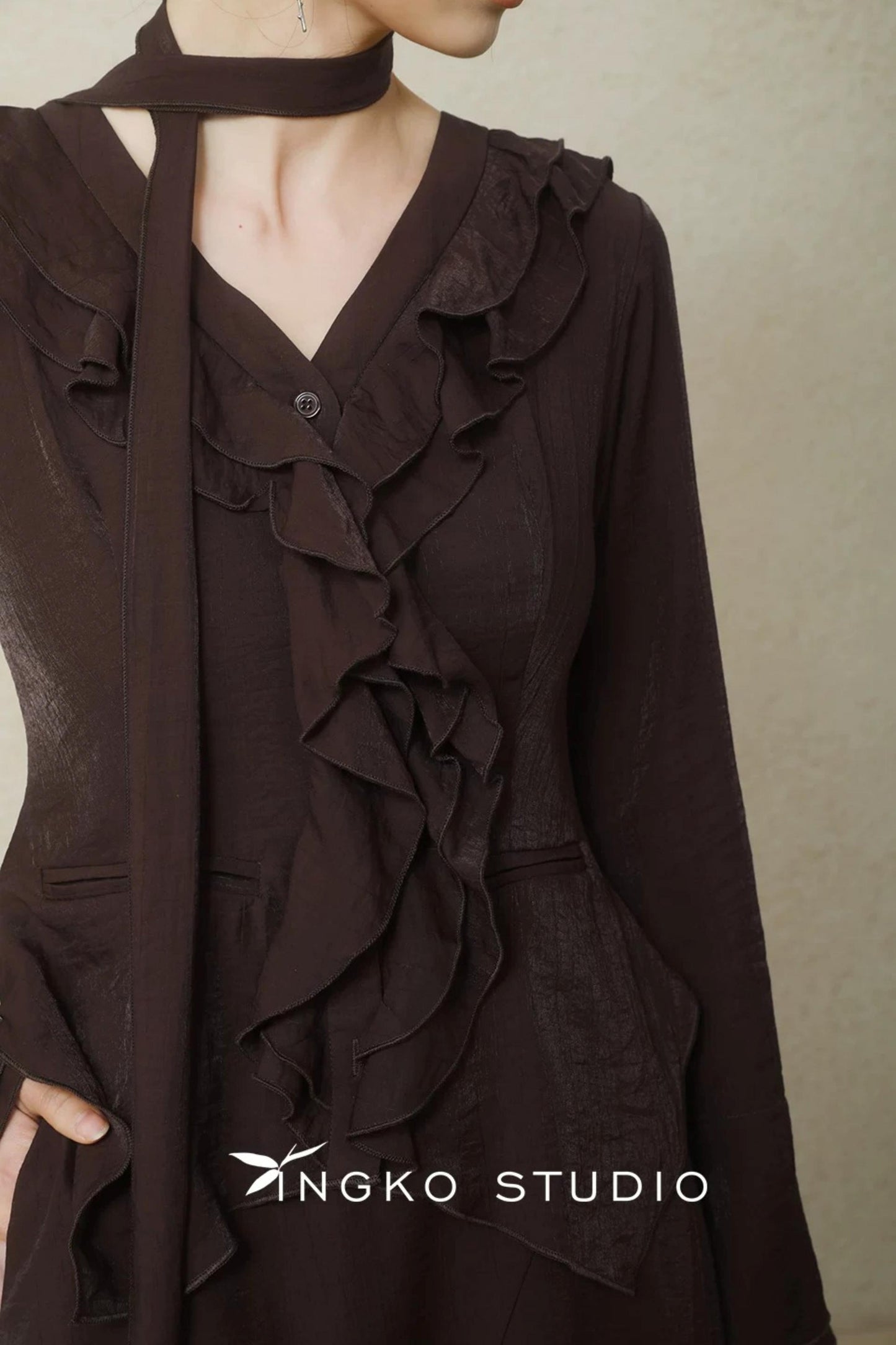 Asymmetrical Chestnut Ribbon Top Set-Up