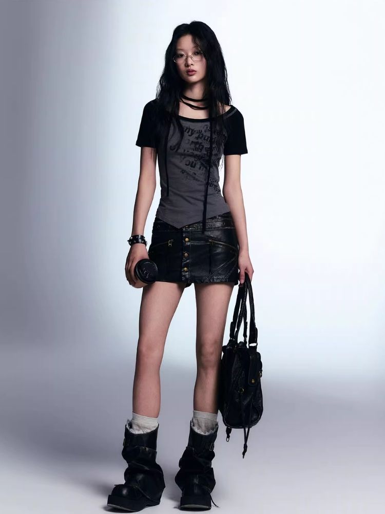 A-line leather short skirt