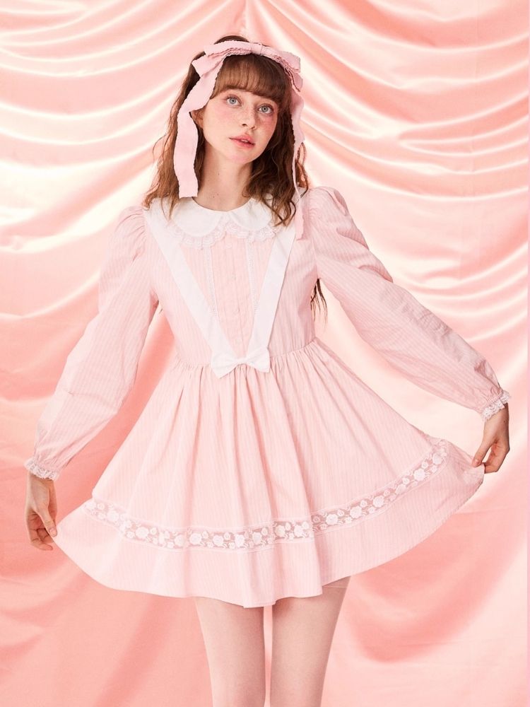 Doll Neck Bubble Sleeve Dress