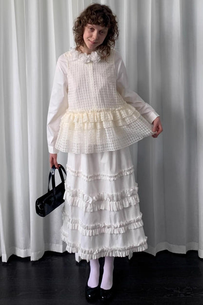 Three-Dimensional White Long Sleeve Shirt