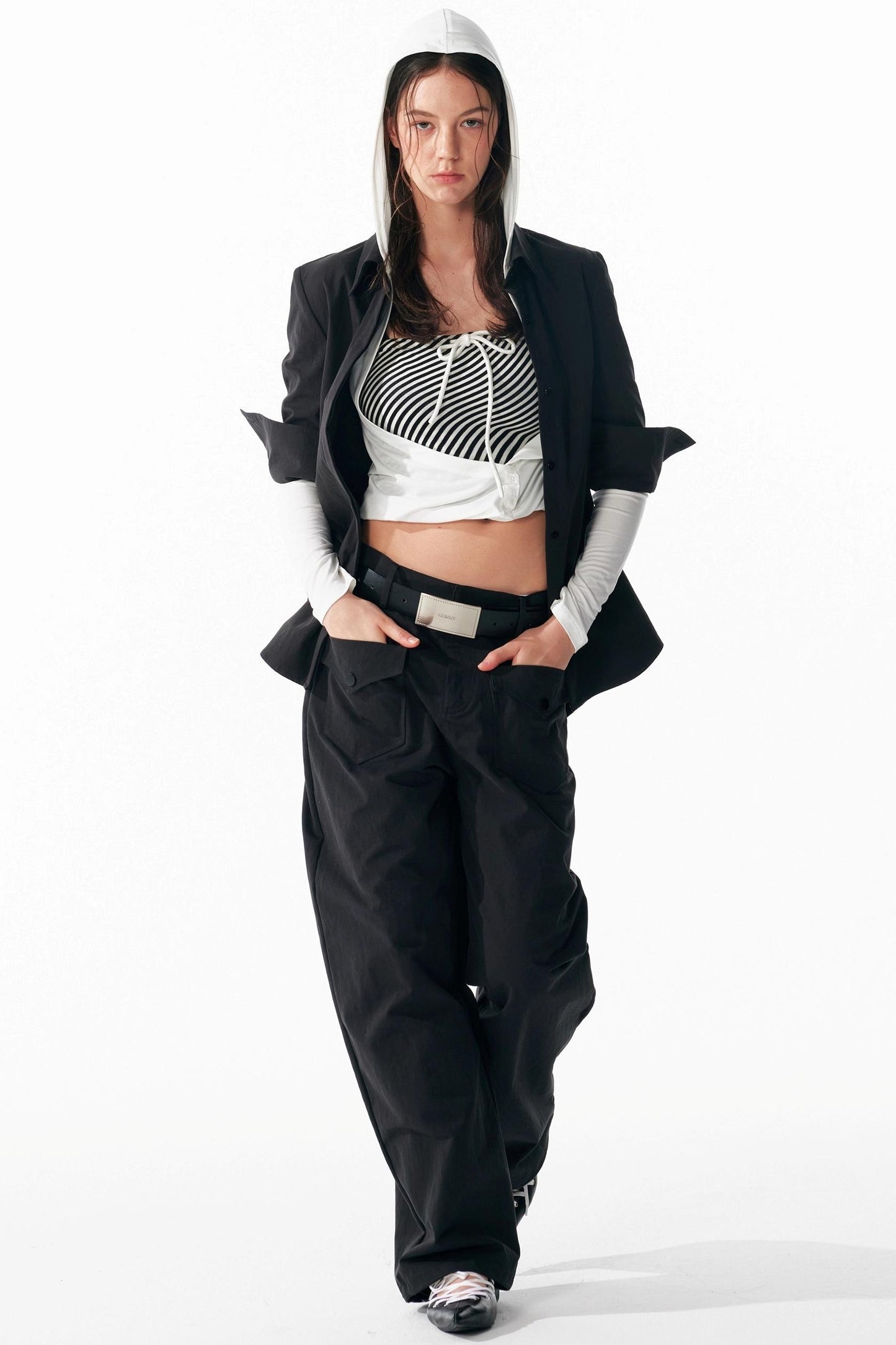 Versatile Cropped Shoulder Shirt