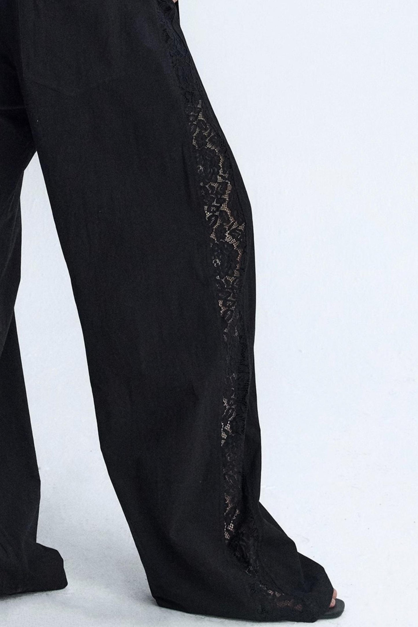 White Elasticated Waist Wide-Leg Trousers