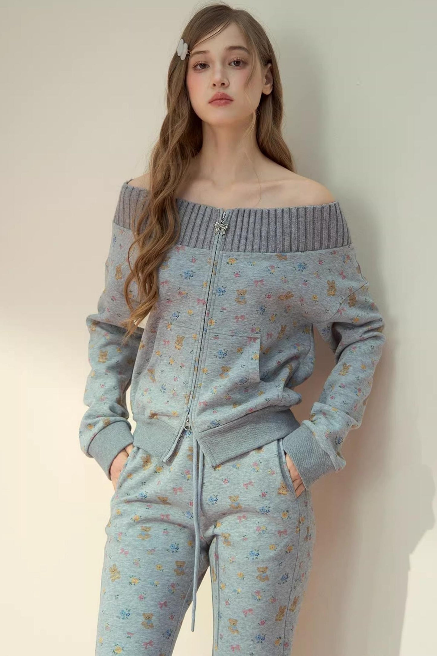 One-Shoulder Sweatshirt Set-Up