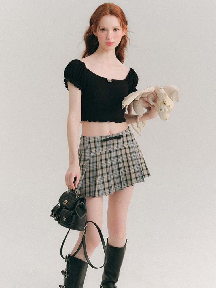 A-Line Stitch Pleated Mini Skirt