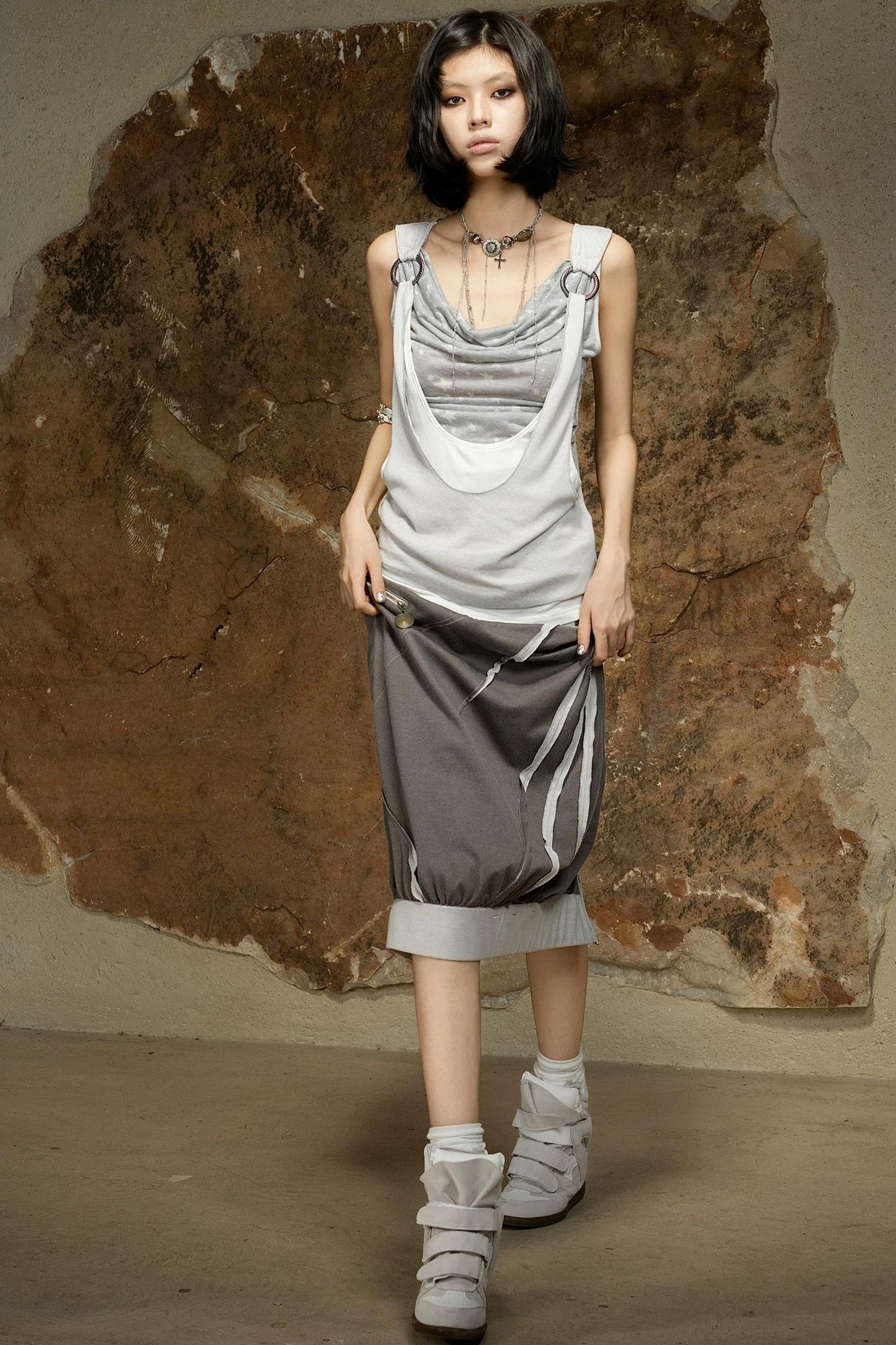 Asymmetrical Retro Sleeveless Vest