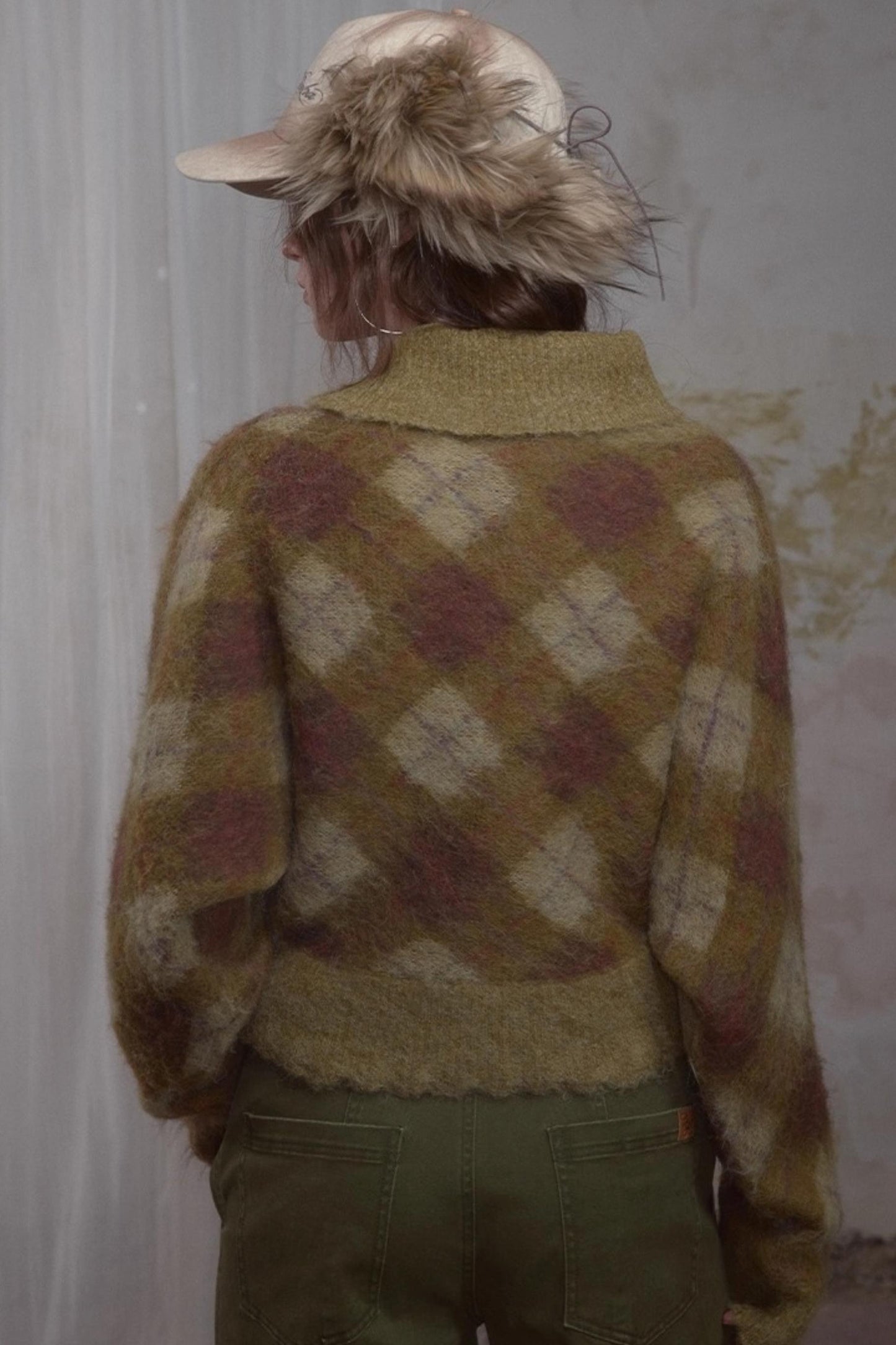 Spicy Loose Plaid Sweater