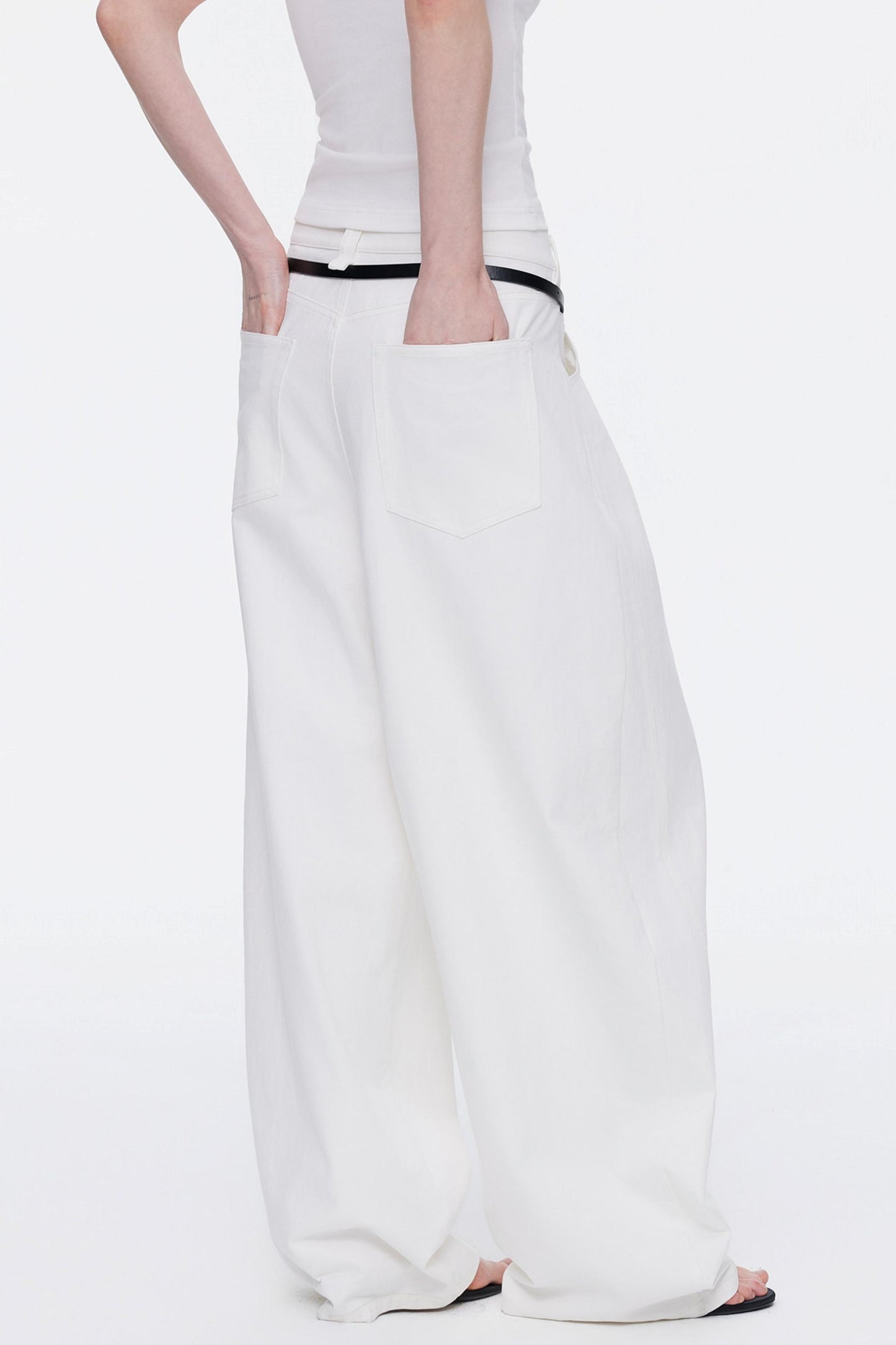 Asymmetrische Taillenjeans