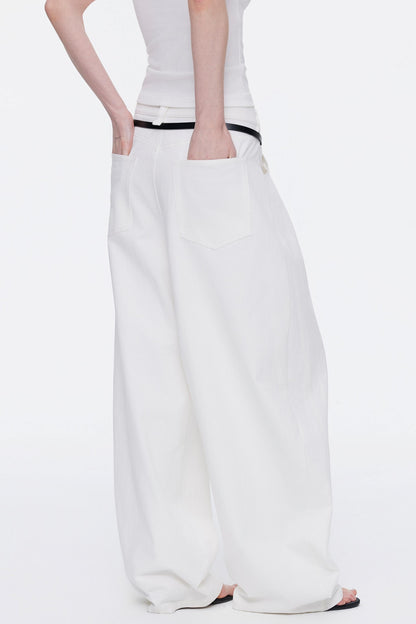 Asymmetrische Taillenjeans