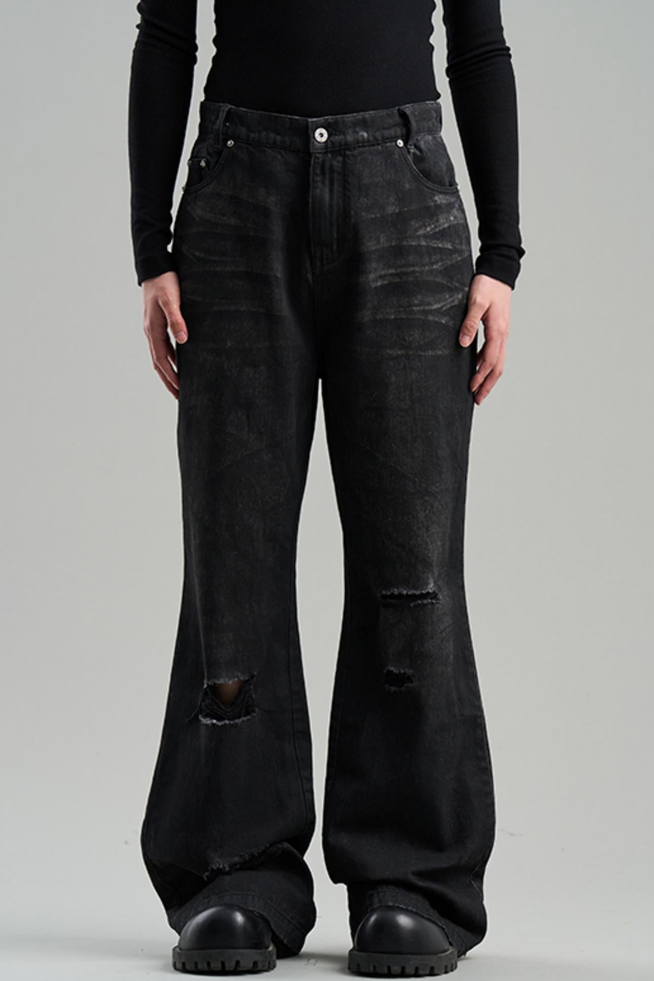 Distressed Denim Rivets Pants