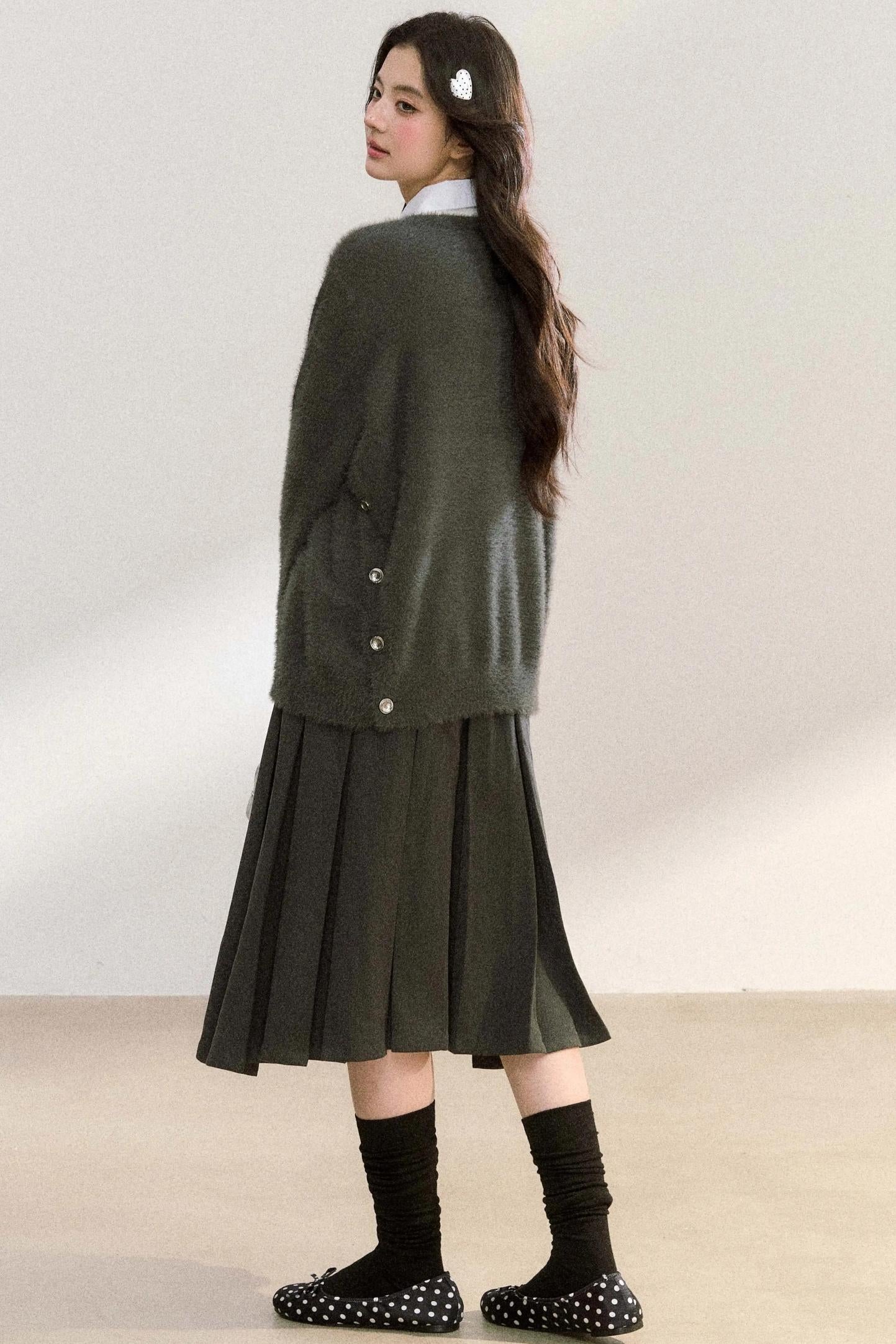 Metal Button Knit Pullover Top