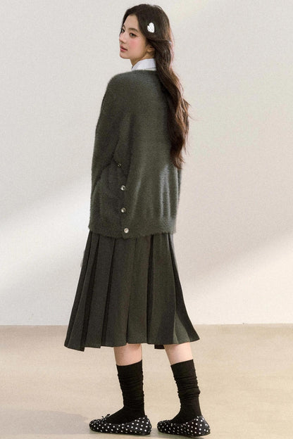 Metal Button Knit Pullover Top