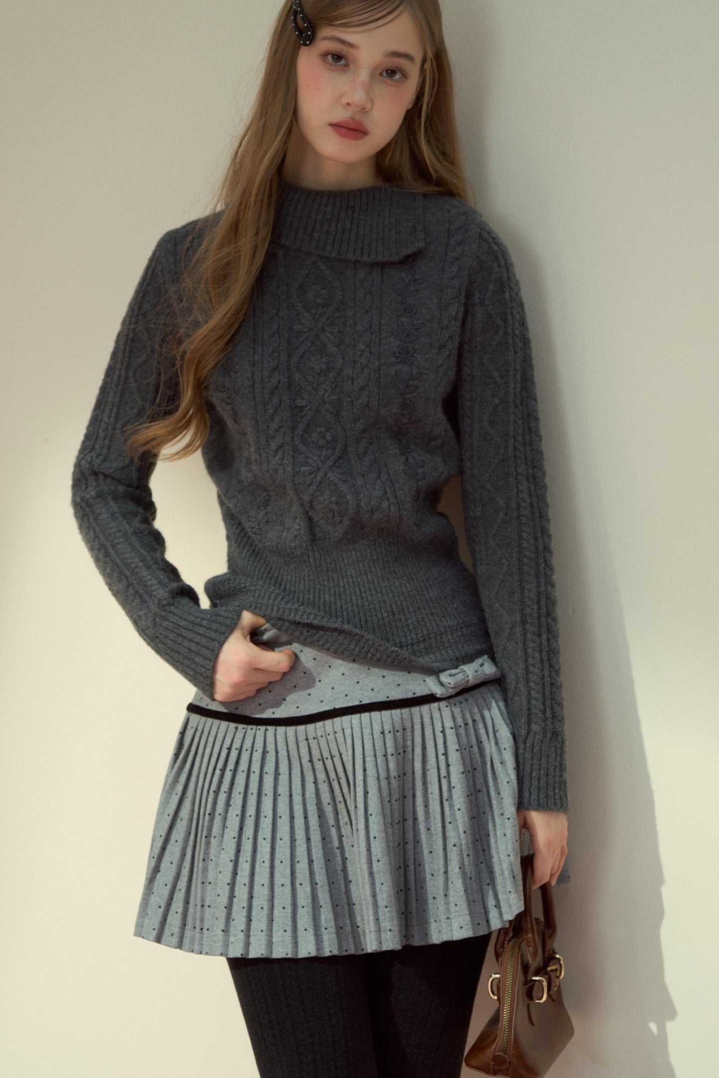 Feminine Line Vintage Knit Top